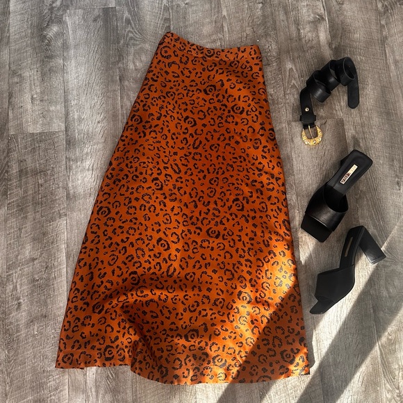 Farm Rio Anthropologie A-Line Satin Midi Skirt Leopard Print Size XS